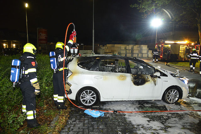 2017/130/20170623-03u17 GB 011 Autobrand Jan van Gentstraat.jpg